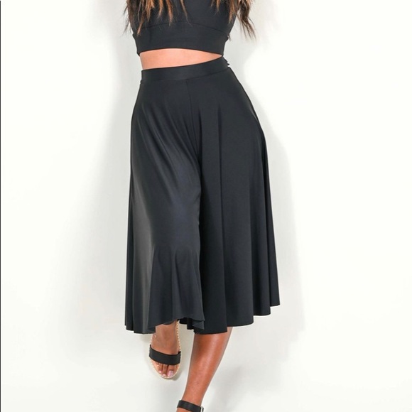 Exotica - Galactic Goddess Palazzo Culottes - L - Picture 3 of 4